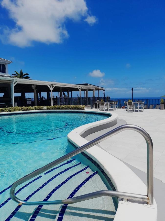 Trade Winds Hotel 딕킨슨 베이 외부 사진
