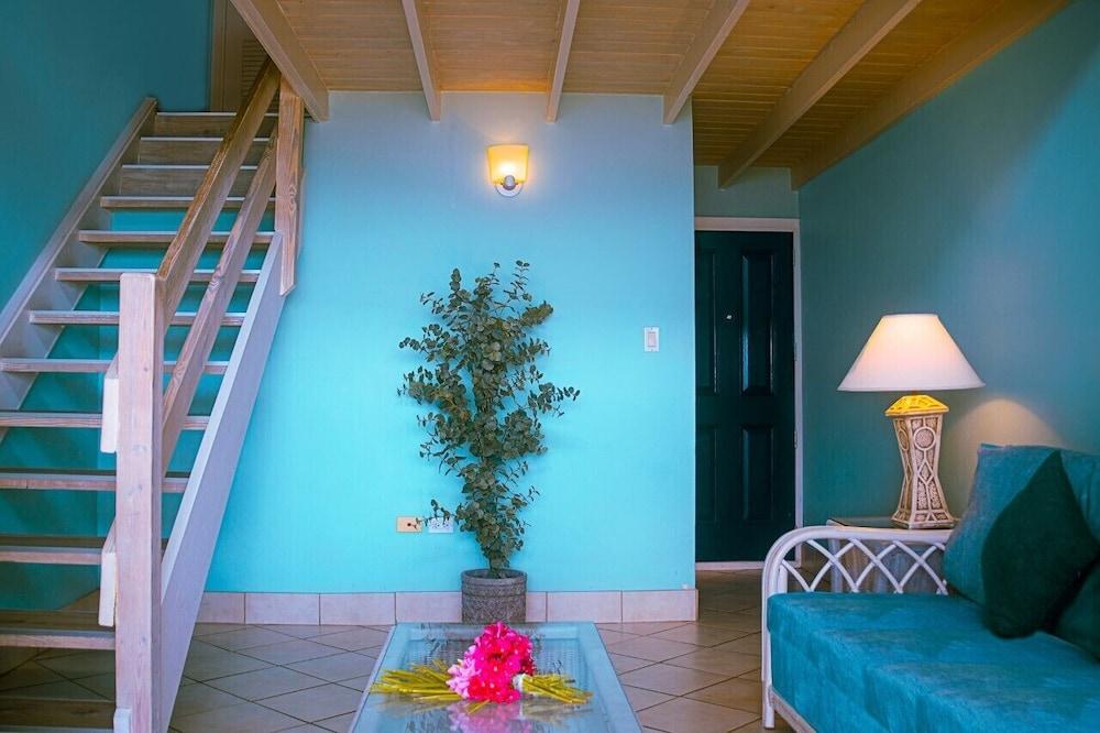 Trade Winds Hotel 딕킨슨 베이 외부 사진