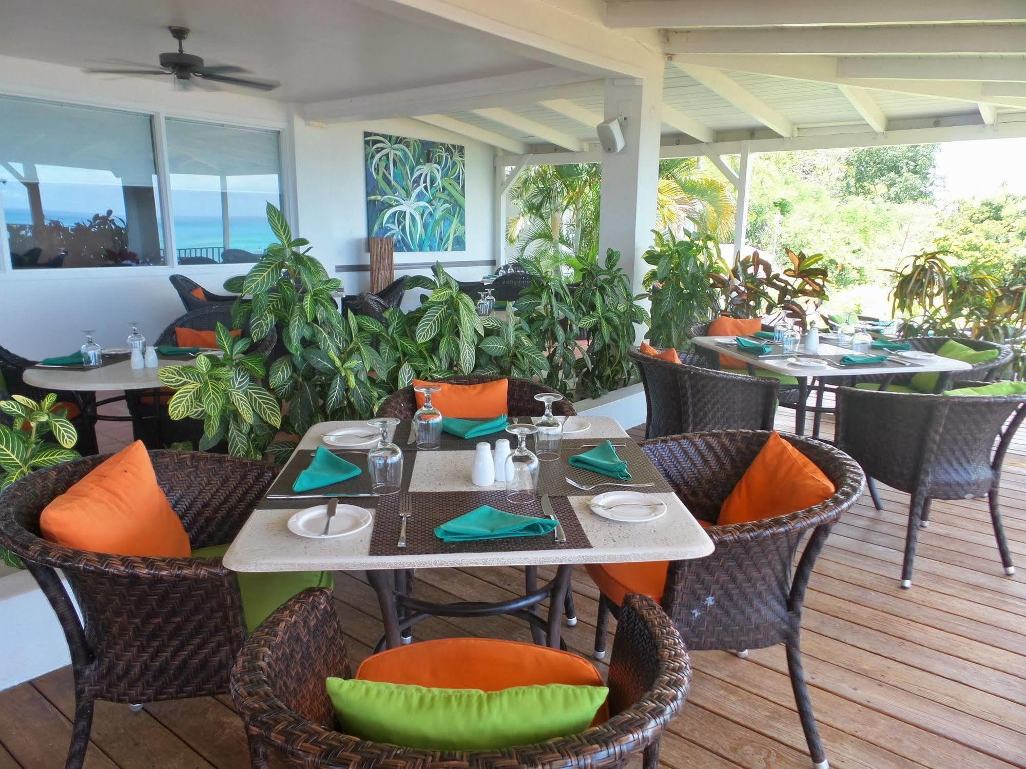 Trade Winds Hotel 딕킨슨 베이 외부 사진
